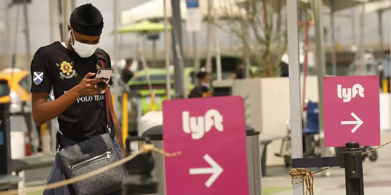 Lyft’s Revenue Jumps 70% as Higher Fares Offset Fewer Riders