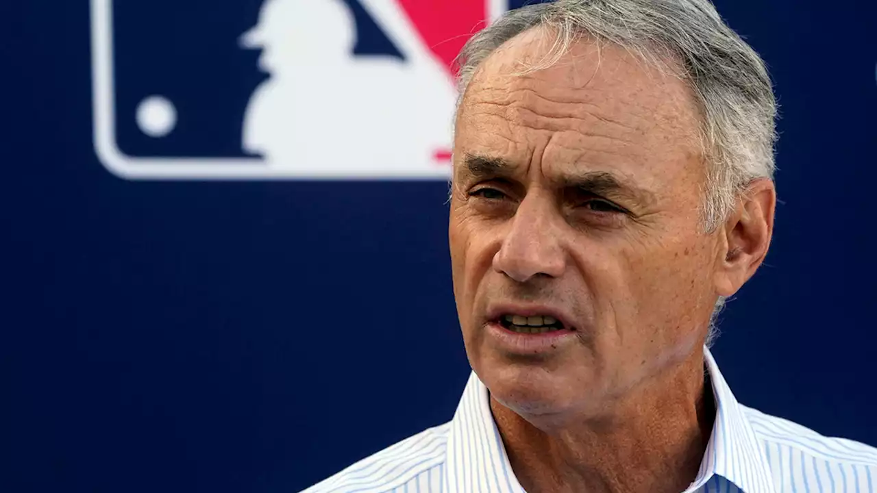 MLB cancels games through April 13, gap narrows in bargaining