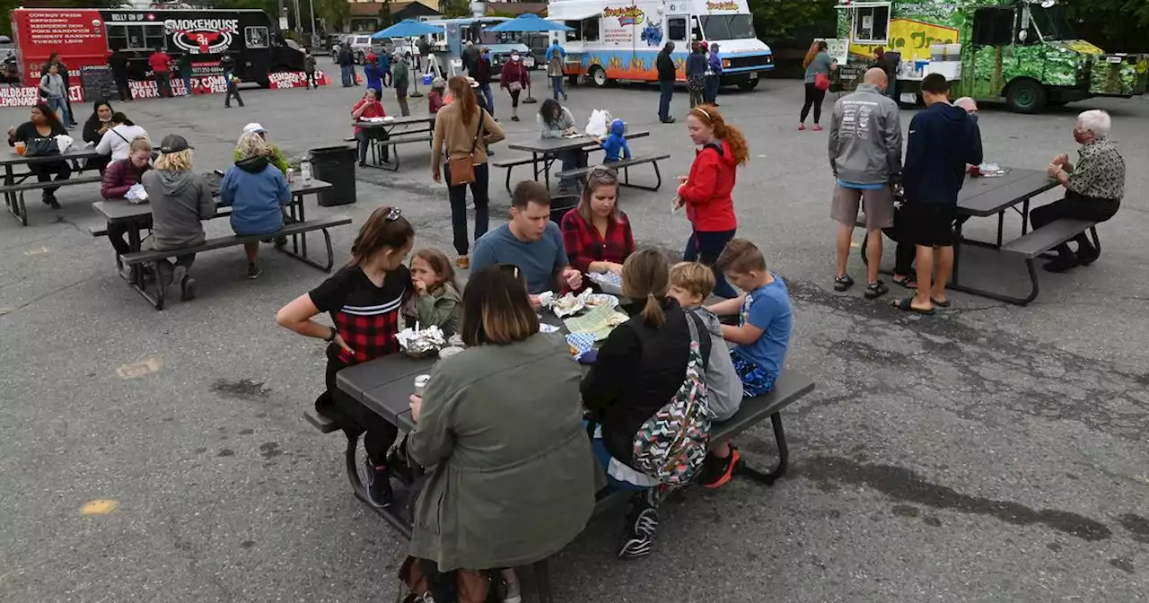 This weekend: Spenard Food Truck Carnival, fat-tire bike races at Hilltop and more