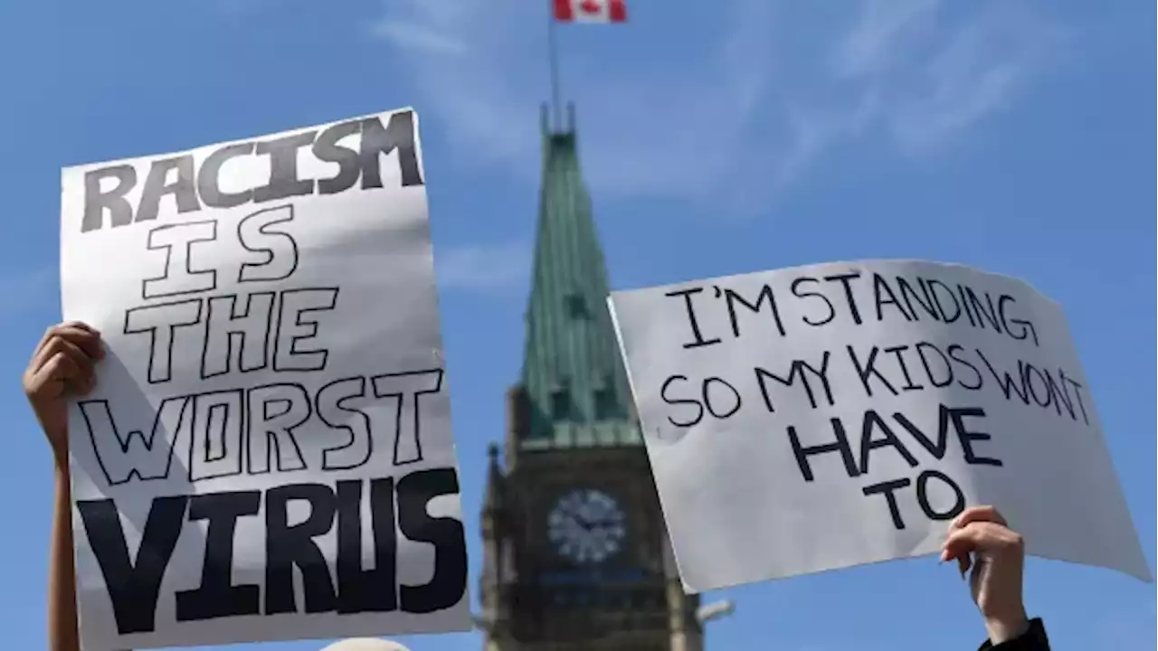 Immigration Canada probing claims of systemic racism at two offices, union says | CBC News