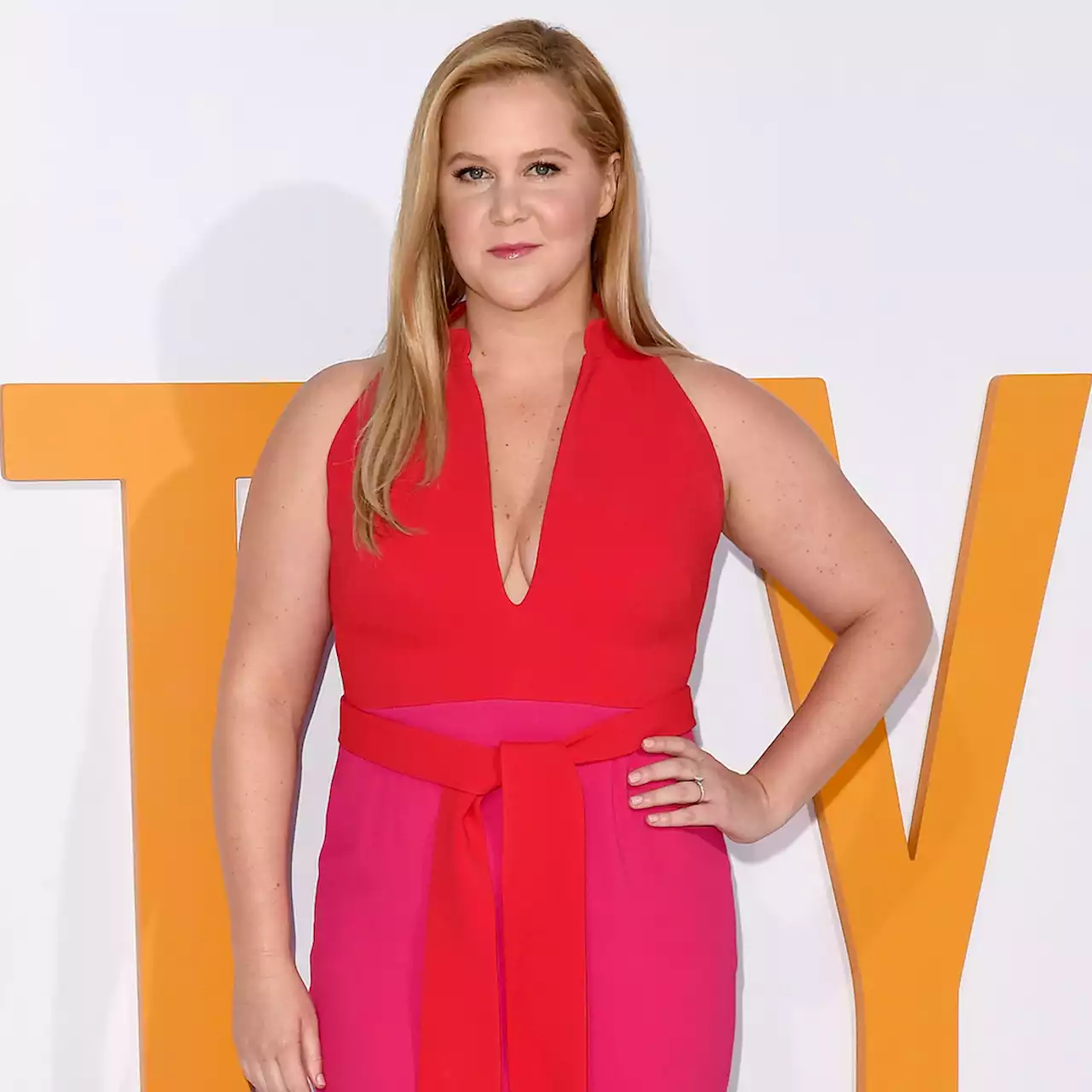 You’ll Never Guess the Gift That Made Amy Schumer Drop Out of the Barbie Movie - E! Online