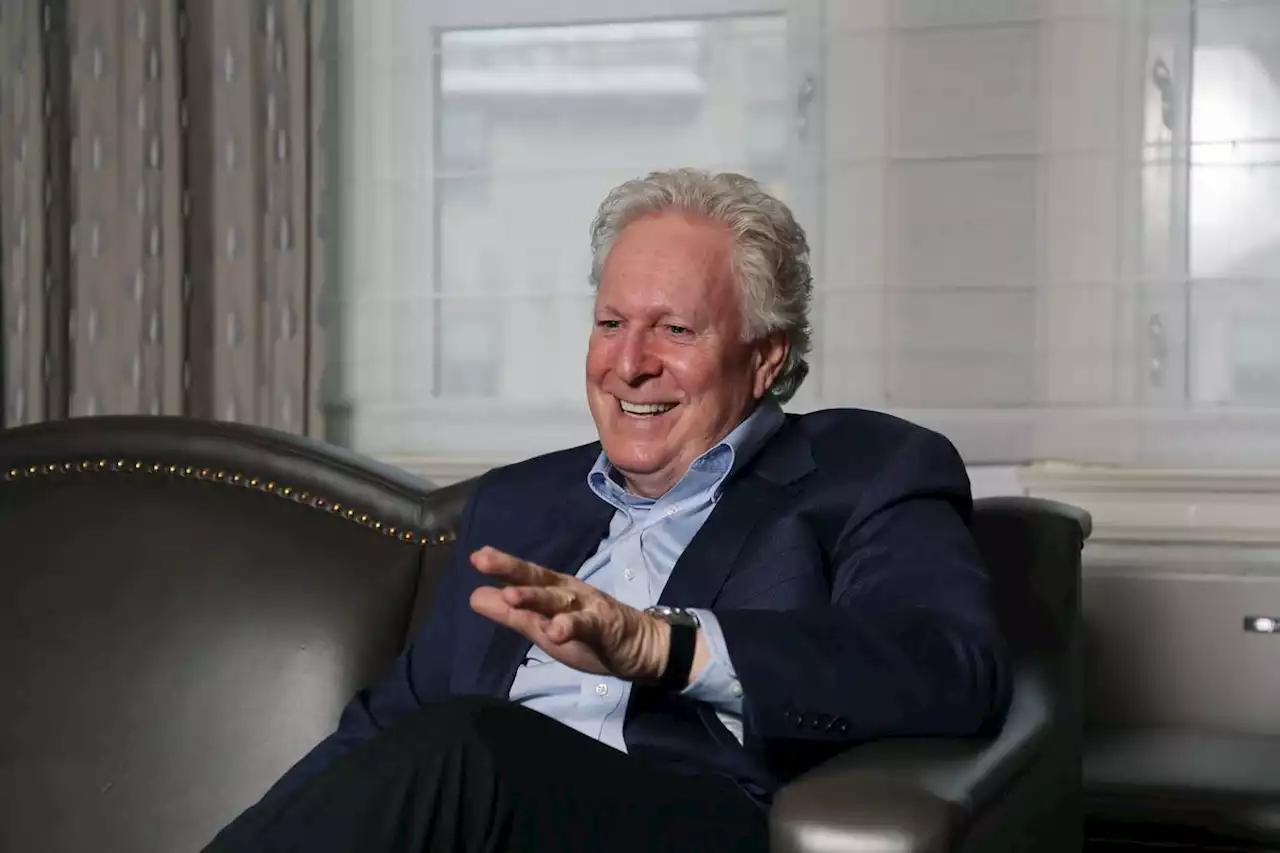 Jean Charest heads to Calgary for first step in Conservative leadership race