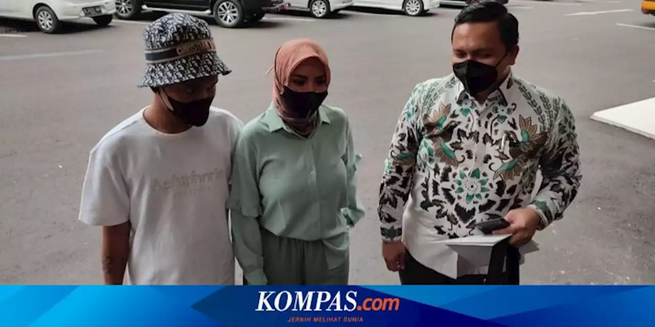 Ayu Aulia Jalani Pemeriksaan Atas Laporannya Terhadap Ade Ratna