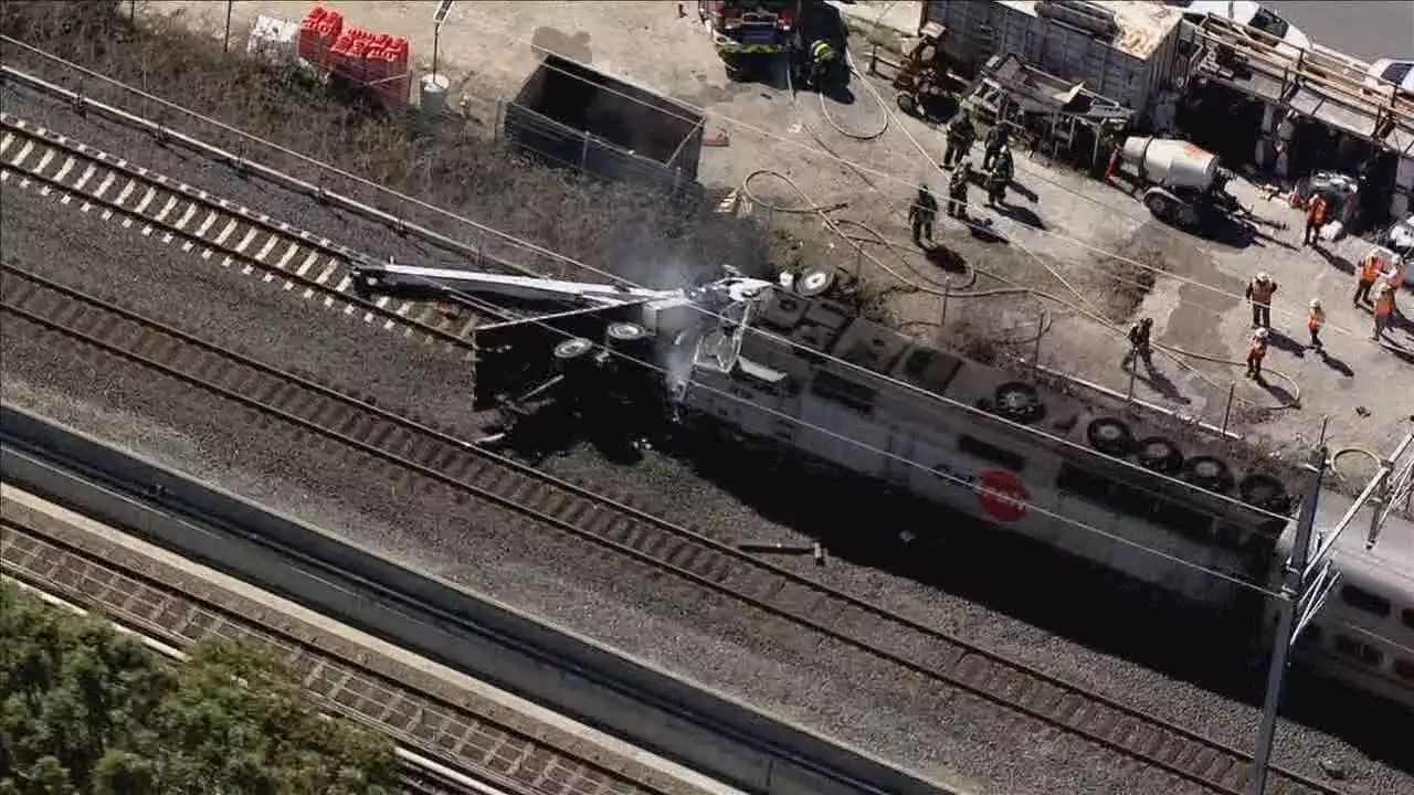 Fiery Caltrain collision sparks flames, causes injuries