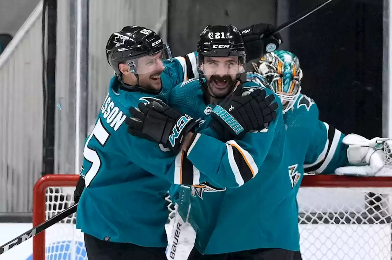 NHL trade deadline: Should the Sharks deal Jake Middleton?