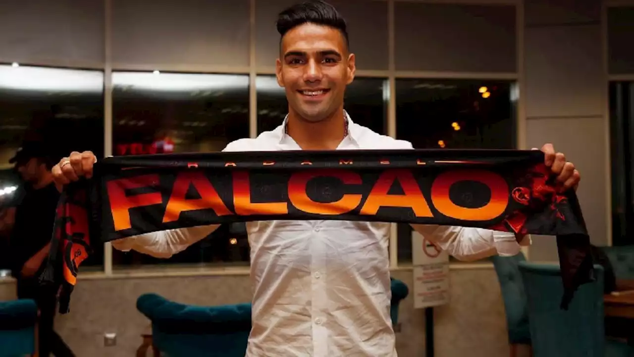 Falcao posó con la camiseta de River: ¿vuelve?