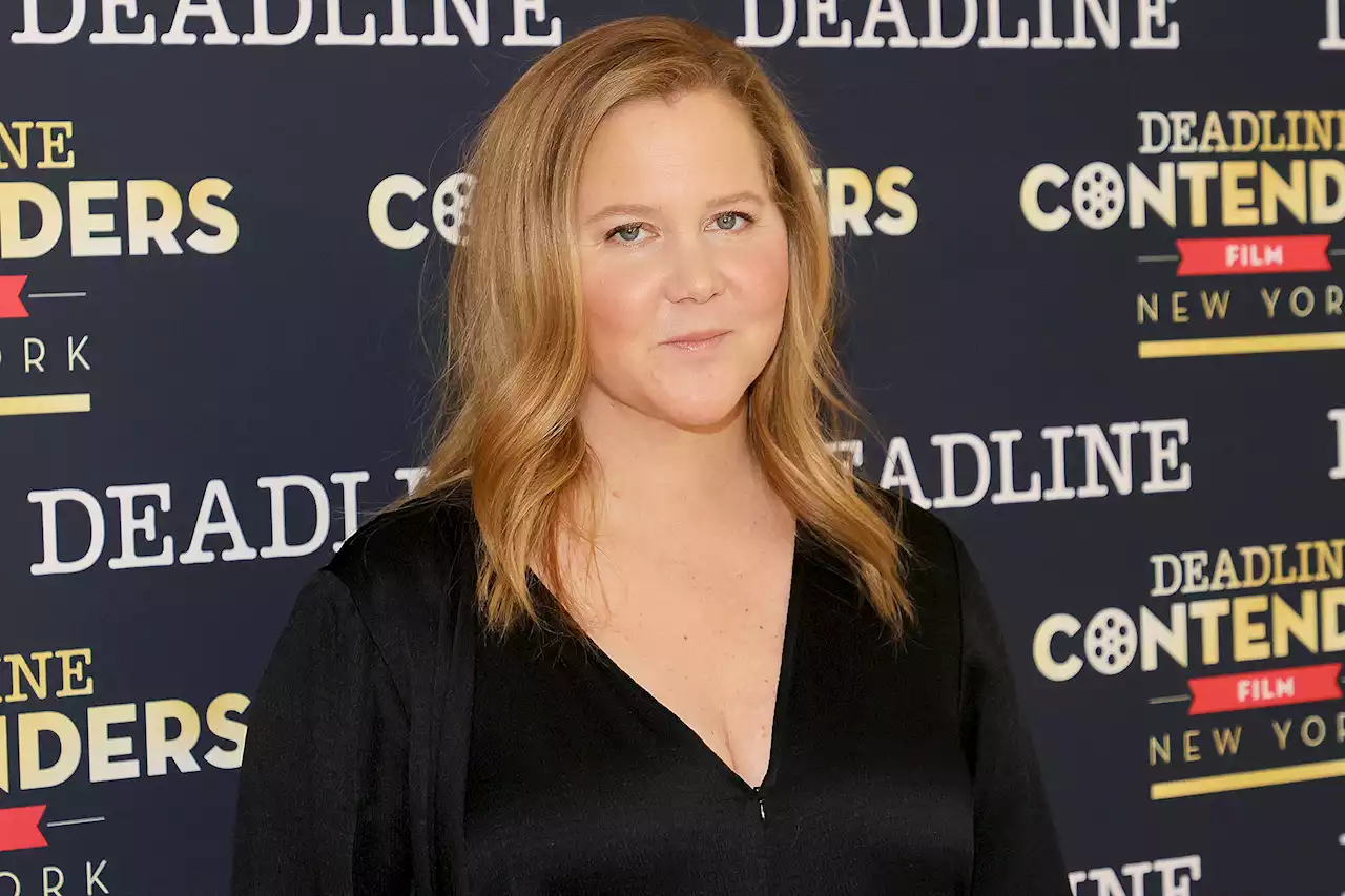 Amy Schumer was ‘tired of looking at myself in the mirror’ before liposuction