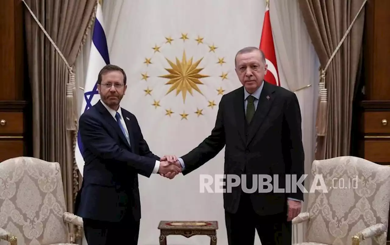 PM Bennett: Kunjungan Presiden Israel ke Turki Momen Menyenangkan |Republika Online