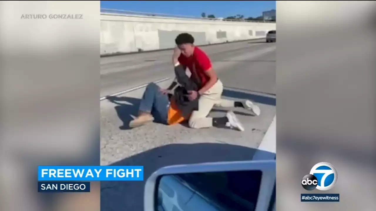 Fists fly between 2 drivers on freeway in San Diego after fender bender: Video