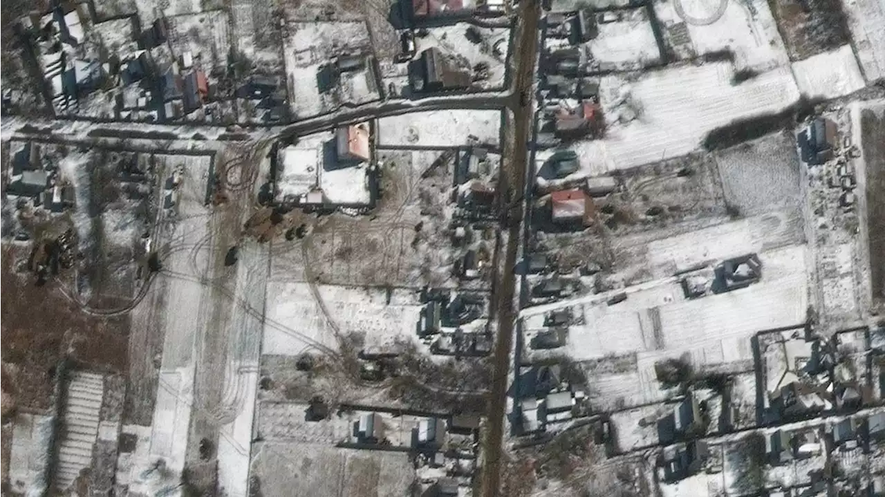 Satellite images show massive Russian army convoy near Kyiv has broken up