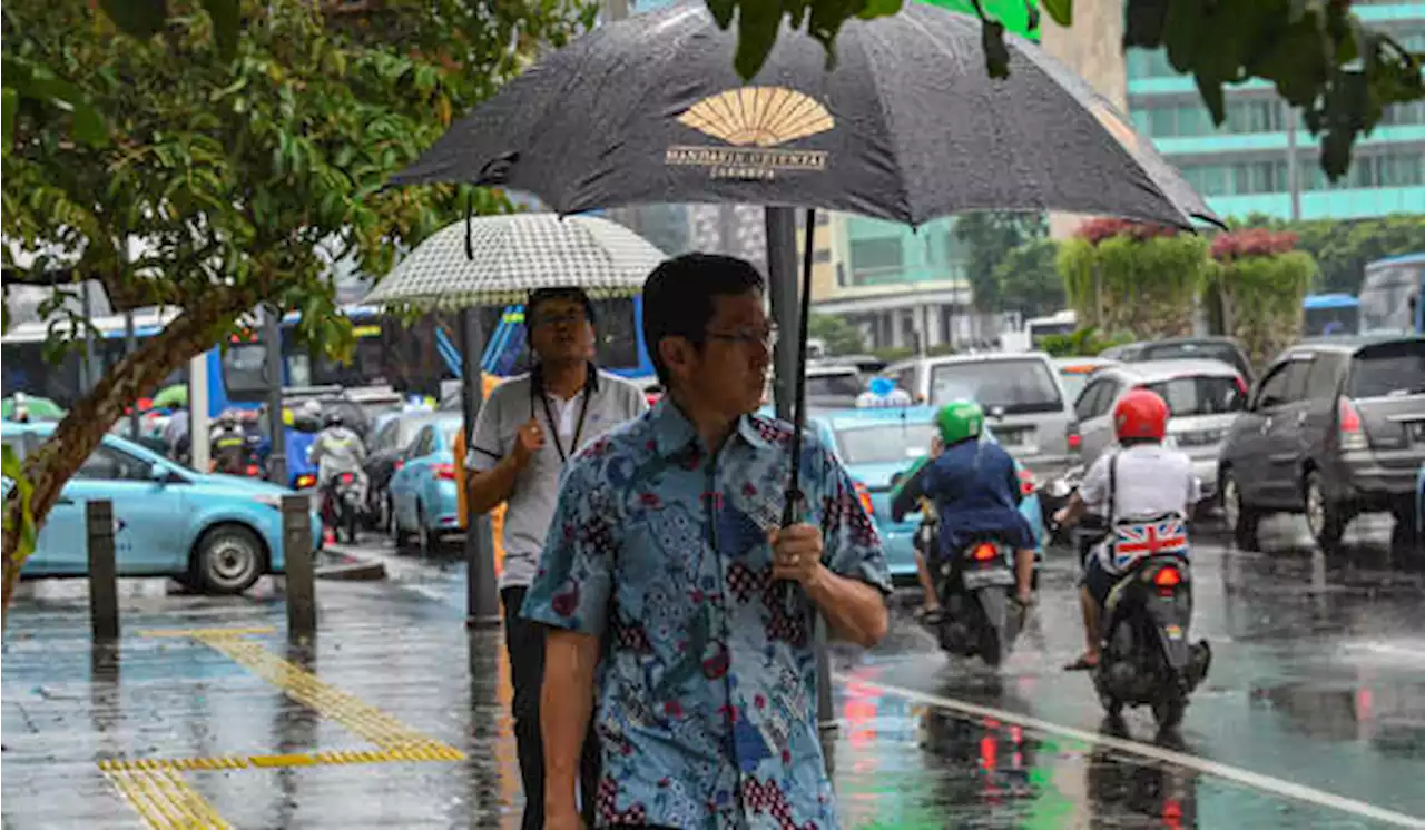 Cuaca Jakarta Hari Ini Diguyur Hujan Siang hingga Sore