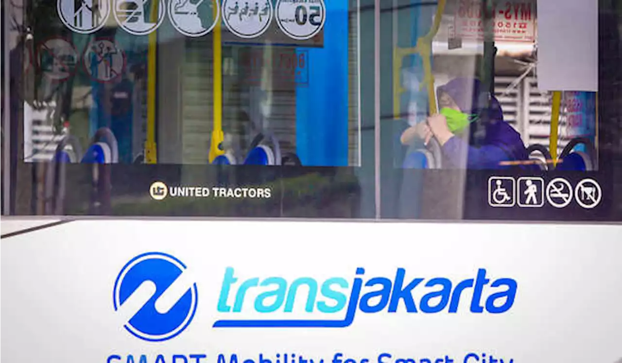 Jakarta PPKM Level 2, Transjakarta Beroperasi dengan Kapasitas 100%