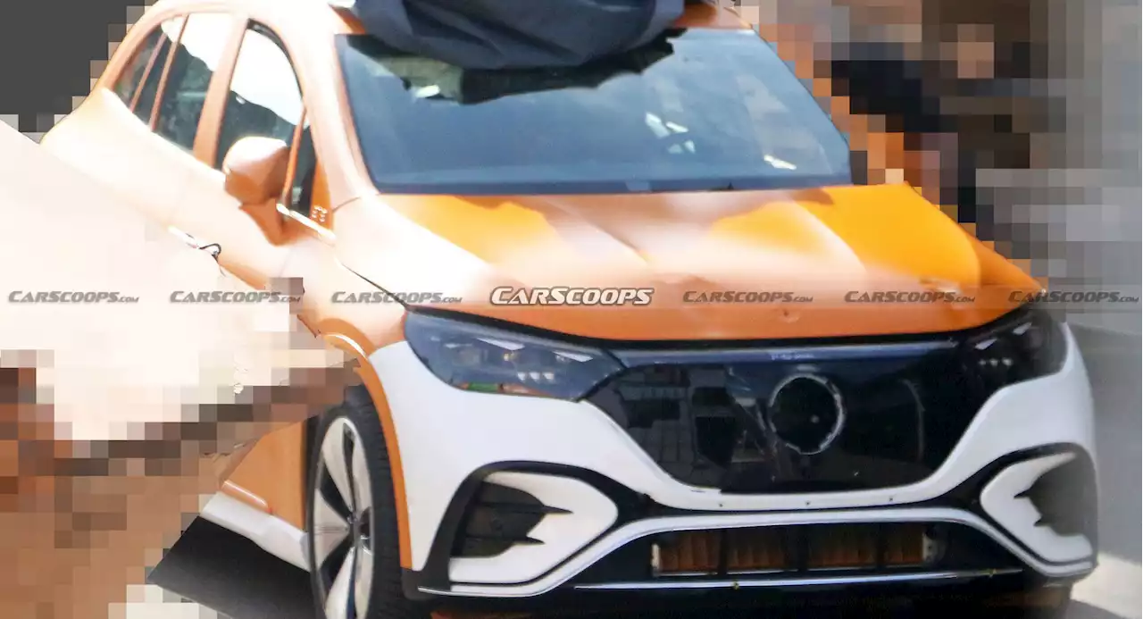 2023 Mercedes EQE SUV Spied Undisguised, Will Go Into Production Later This Year | Carscoops