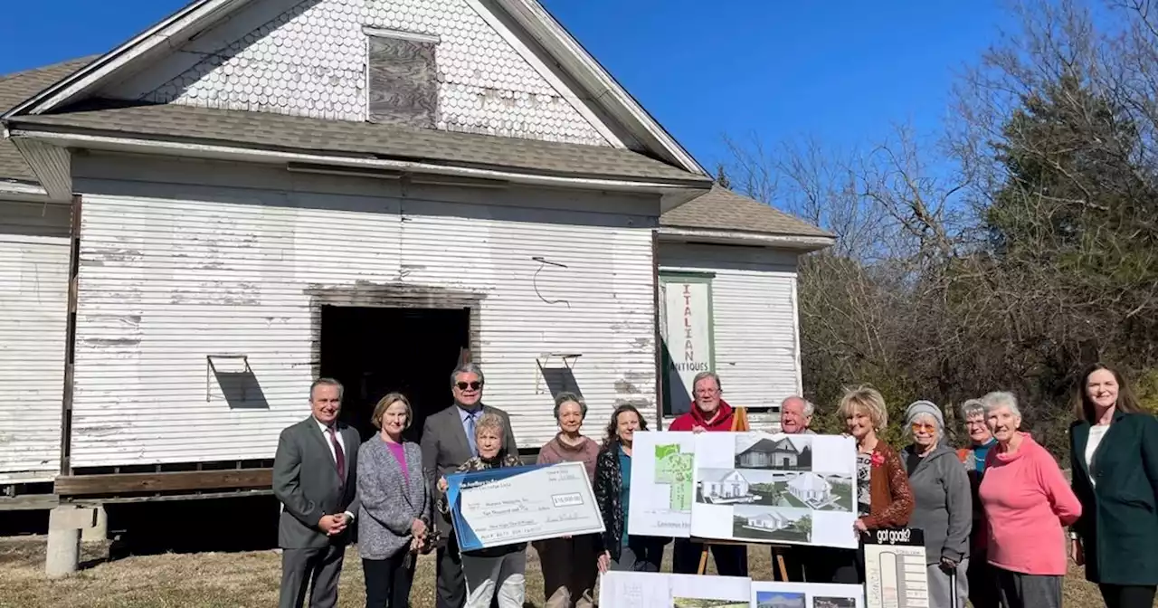 Mesquite nonprofit gets $10K donation to restore century-old church