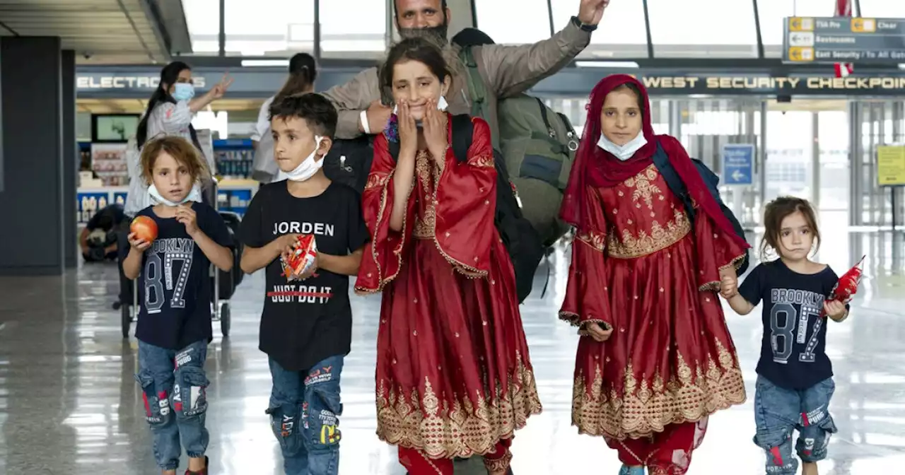 Hundreds of Afghan refugees arrive at processing center in Virginia's Loudoun County