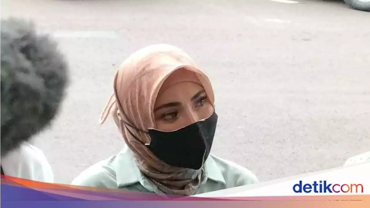 Ayu Aulia Bantah Percobaan Bunuh Diri Adalah Settingan