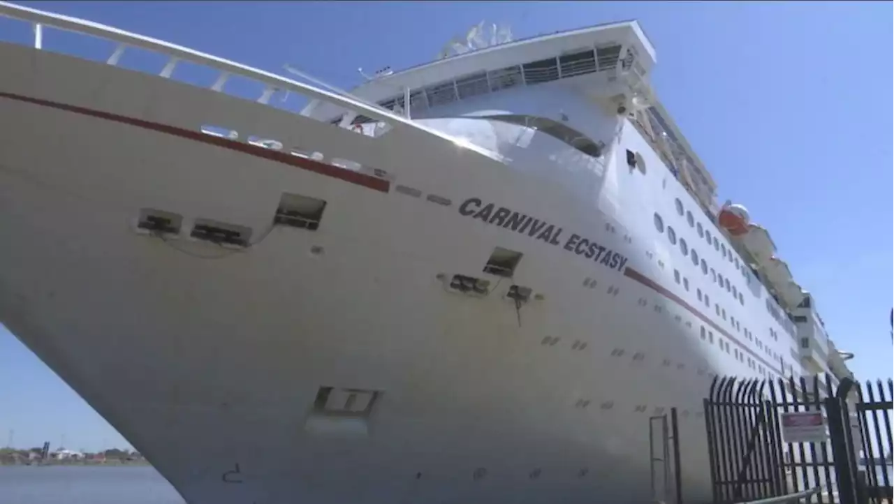 Passengers return after first cruise from Mobile in two years