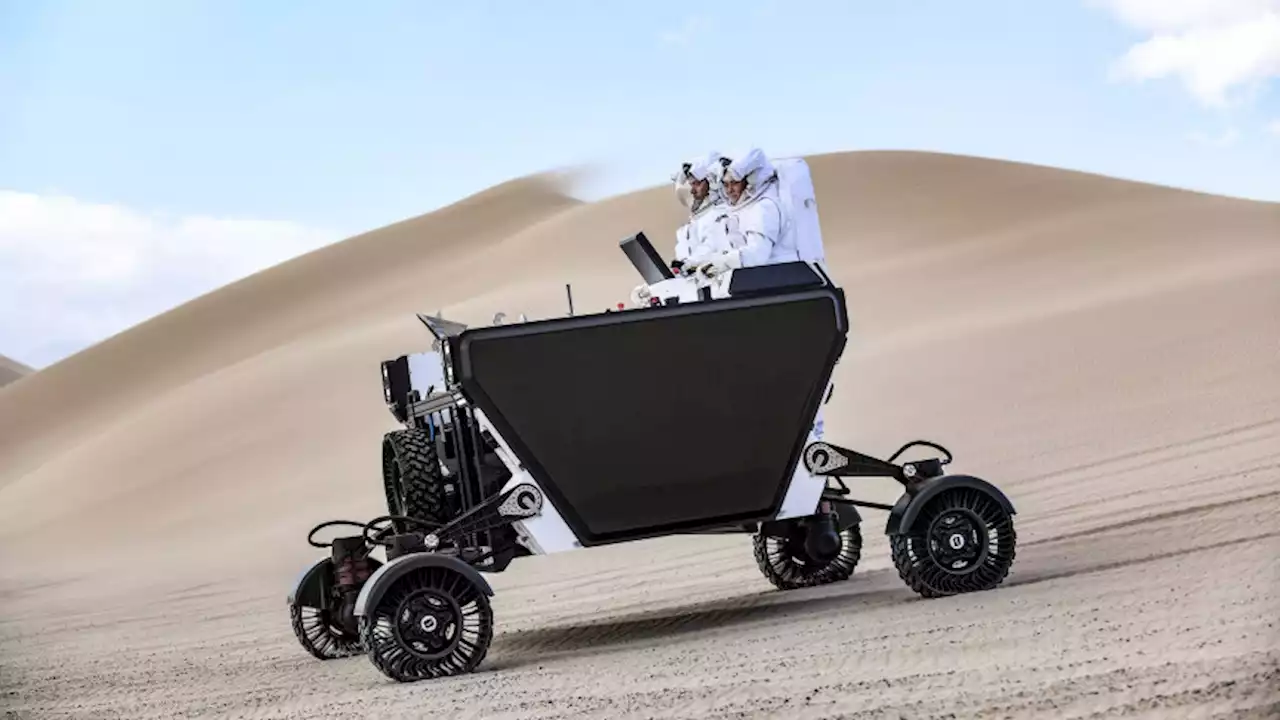 A new lunar rover design from California's Death Valley aims for the Moon