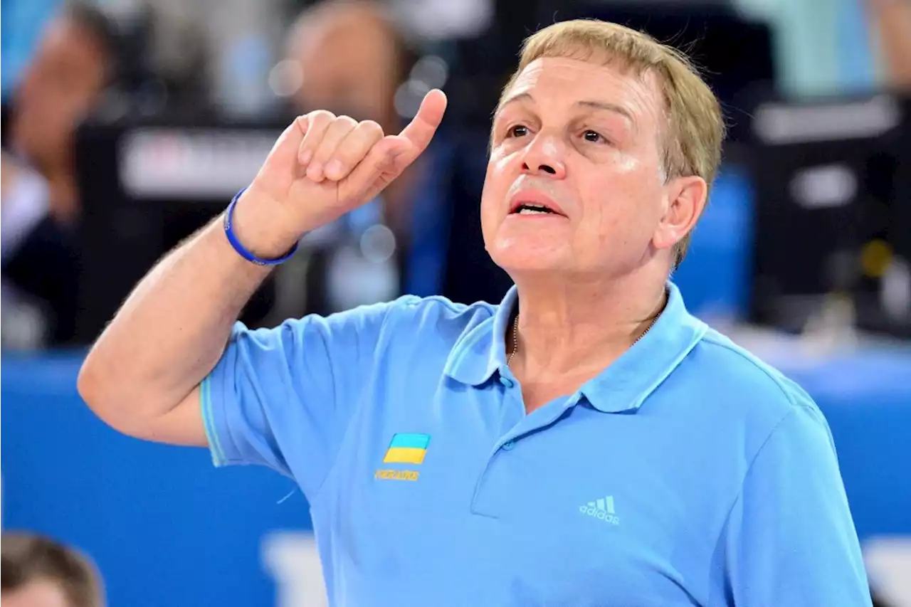 Clippers broadcaster, former Ukraine coach Mike Fratello watches, worries