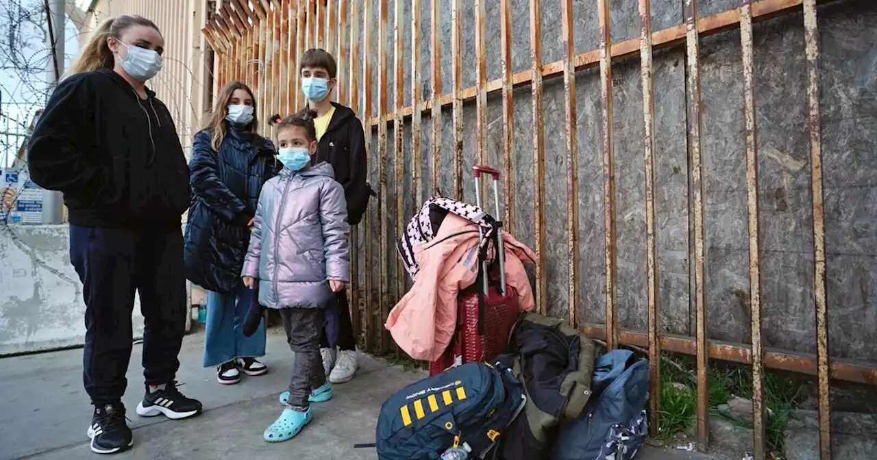 Ukrainian family fleeing Russian invasion turned away from U.S. border