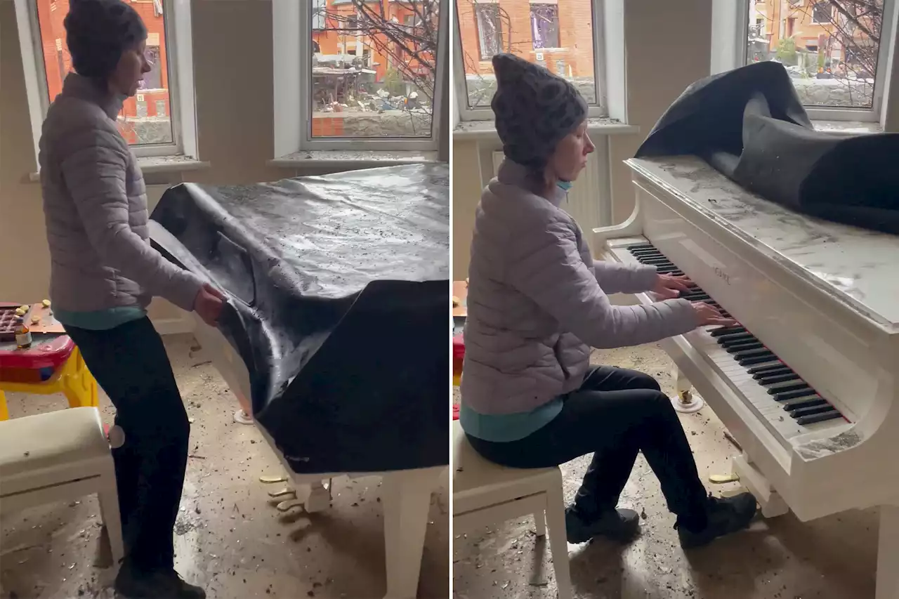 Ukrainian mom plays piano one last time in bombed-out home hit during Russian attack