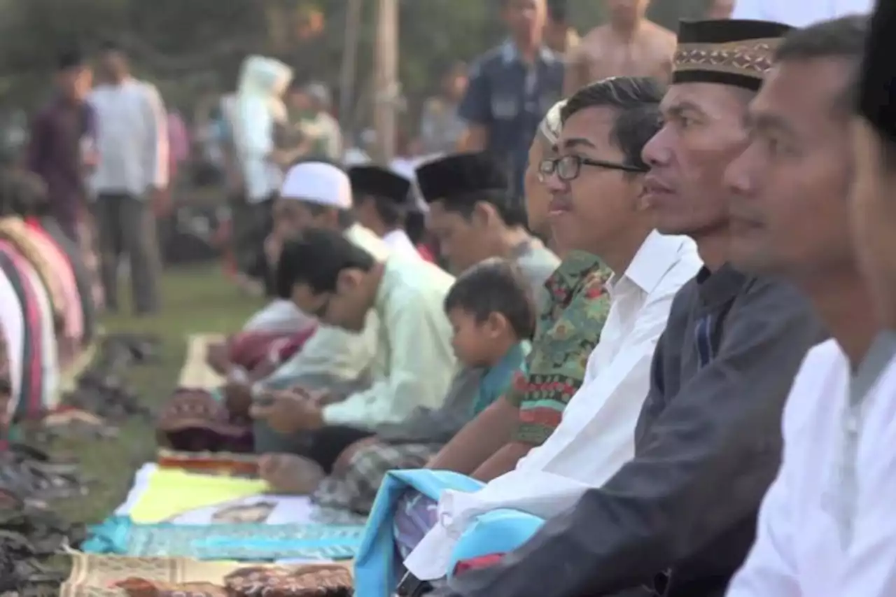 Jelang Ramadhan, MUI Keluarkan Fatwa: Salat Tarawih dan Id Boleh dengan Saf Rapat - Pikiran-Rakyat.com