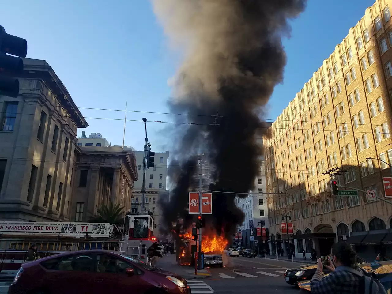 Van seen on fire in downtown San Francisco