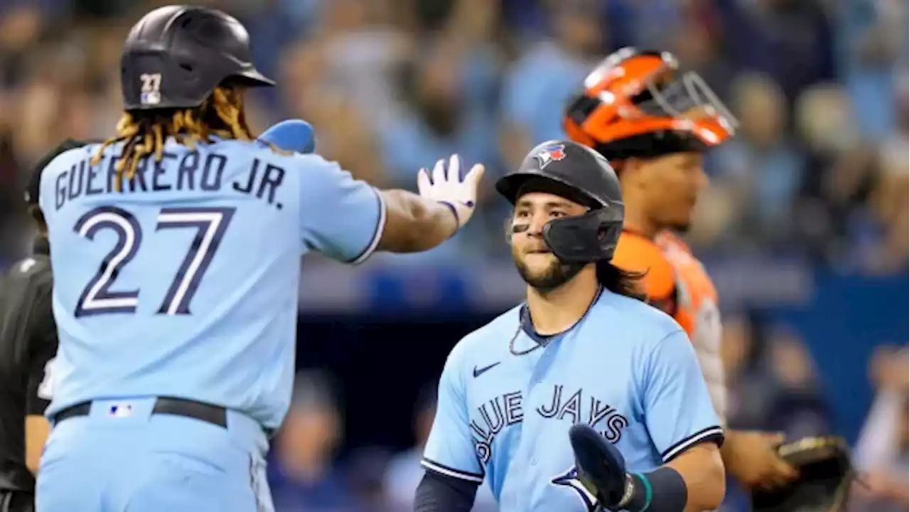 Unvaccinated MLB players won't be allowed into Canada to play Blue Jays | CBC Sports