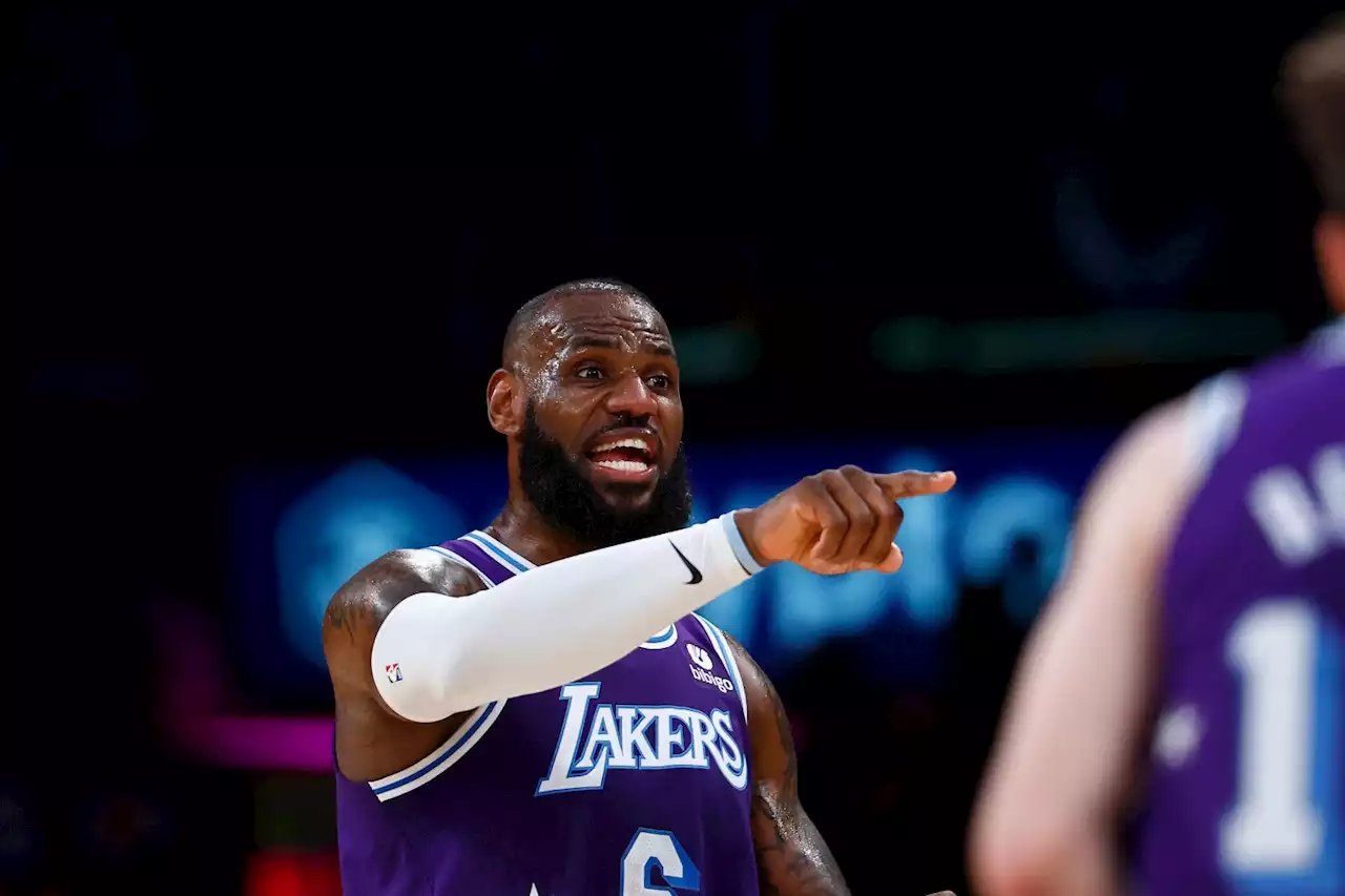 LeBron James Scores 50, Rallies Lakers Past Wizards For 122-109 Win