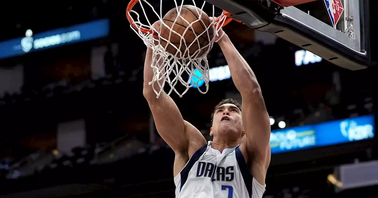 Dwight Powell big game, Luka Doncic shoe change help Mavs rebound from slow start to beat Rockets