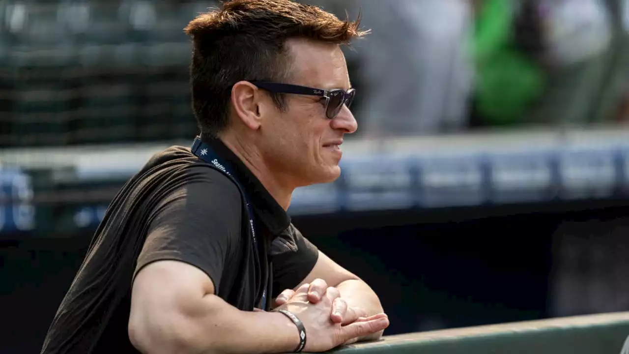 Jerry Dipoto: Mariners intent on adding at least one bat to lineup