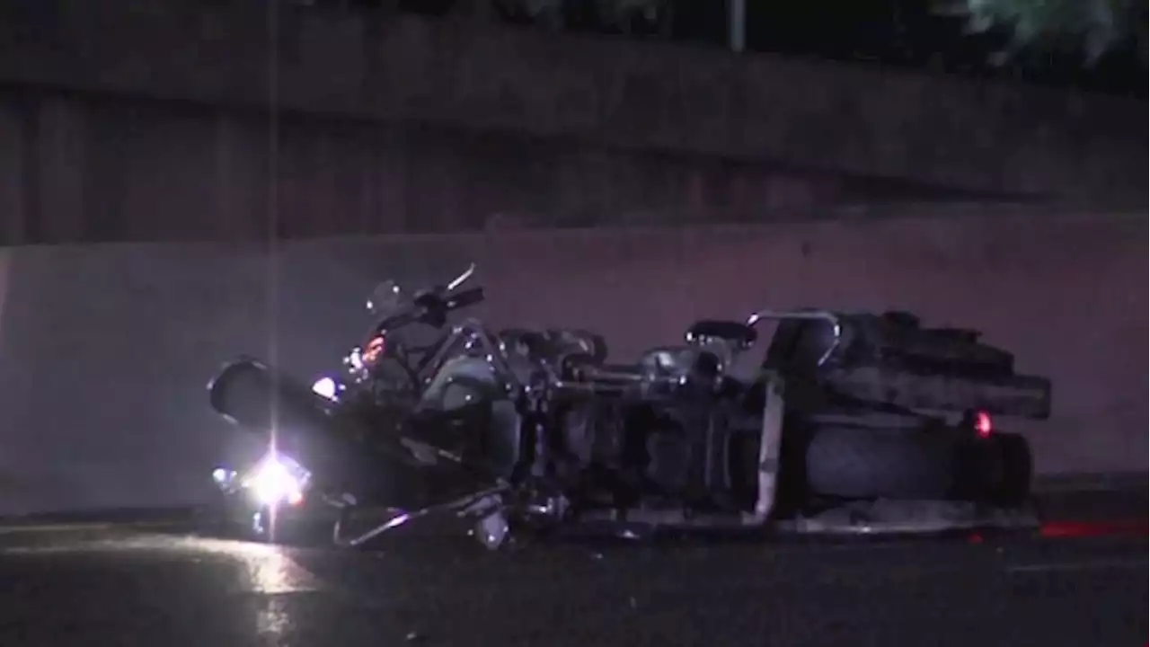 Motorcyclist fatally struck while riding on Highway 281 on North Side; lanes closed