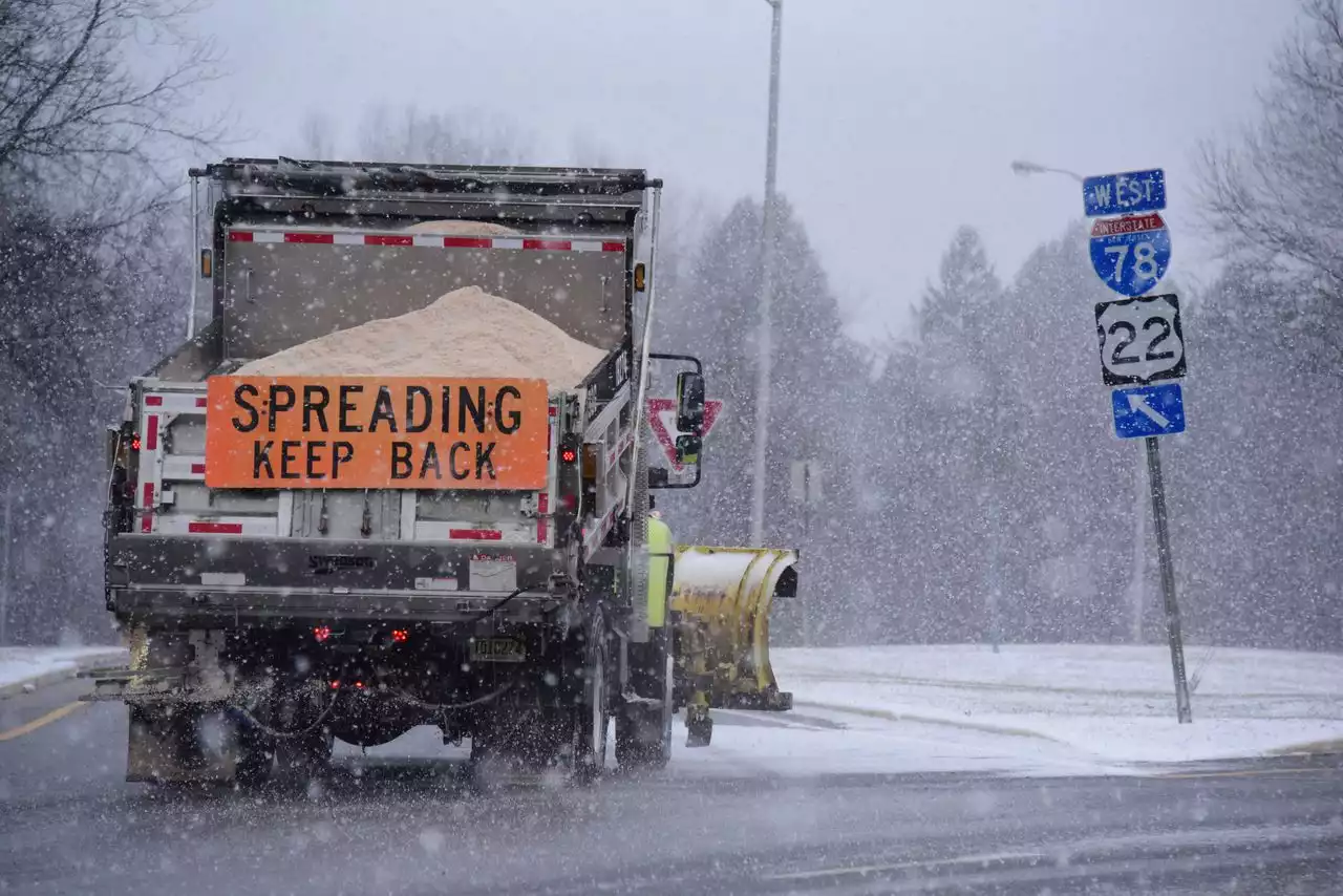 N.J. issues commercial vehicle travel restrictions ahead of Saturday winter storm