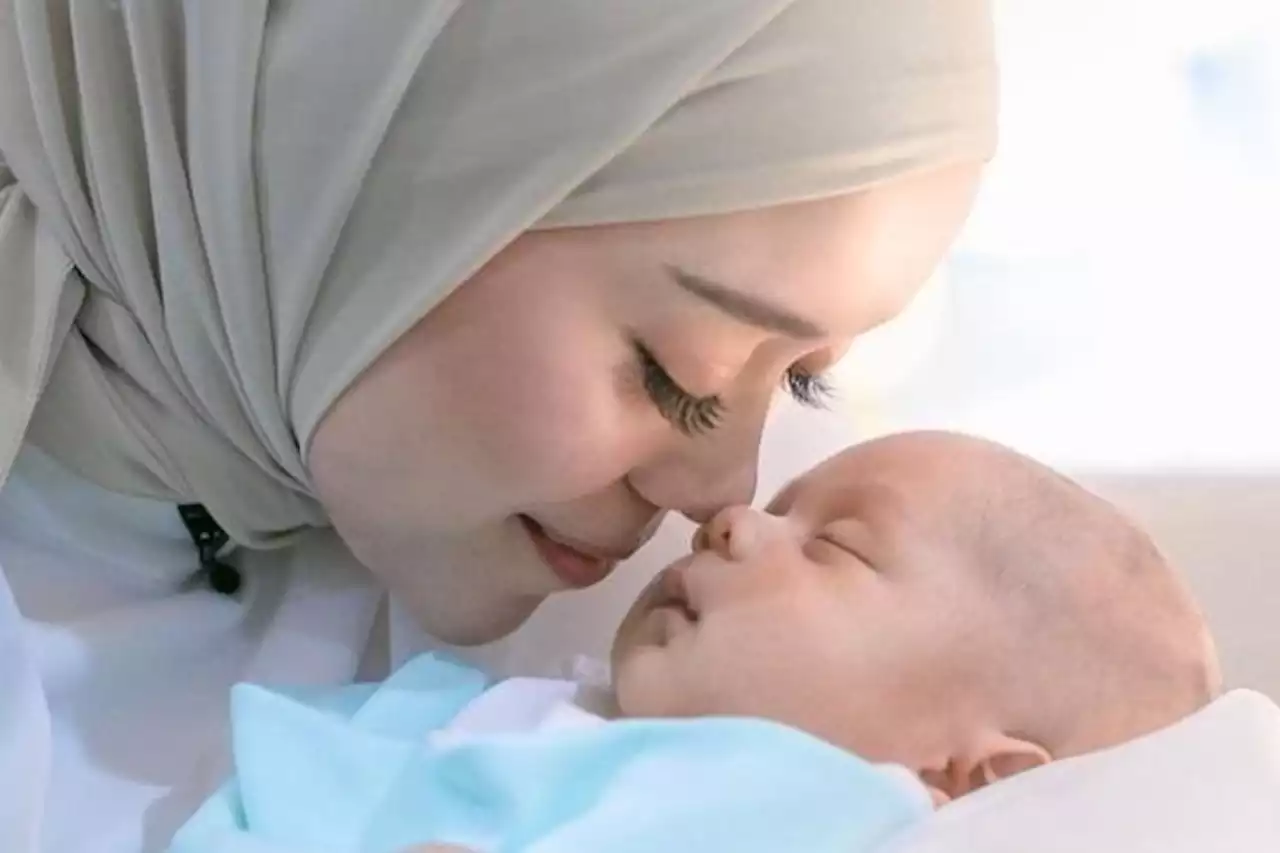 Lesti Kejora Ungkap Alasan Baby L Kerap Pakai Baju Branded, Singgung Masa Lalu - Pikiran-Rakyat.com