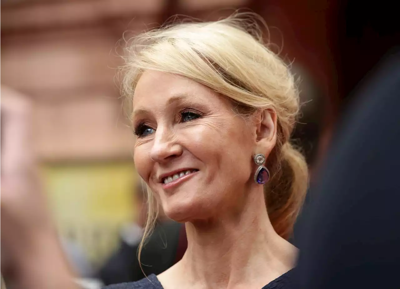 JK Rowling blasts Sir Keir Starmer for saying ‘trans women are women’