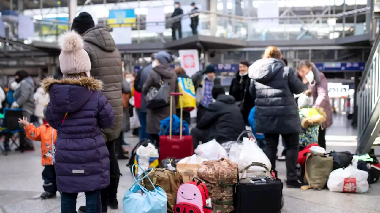 München: Sonderzug bringt Hunderte Ukraine-Geflüchtete