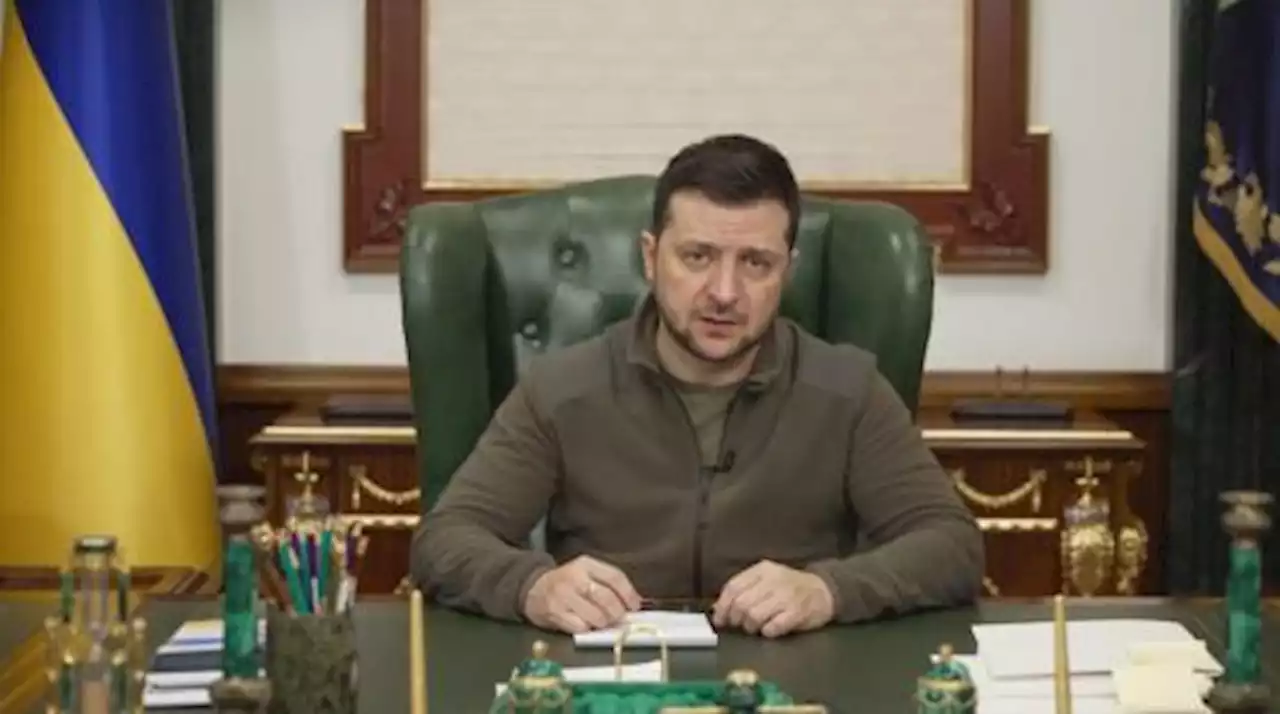 Guerra Ucraina, Firenze in piazza con Zelensky in video