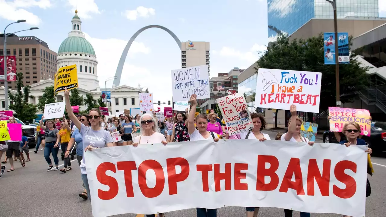 Missouri Republican Proposes Antiabortion Bill That Would Literally Kill Pregnant People