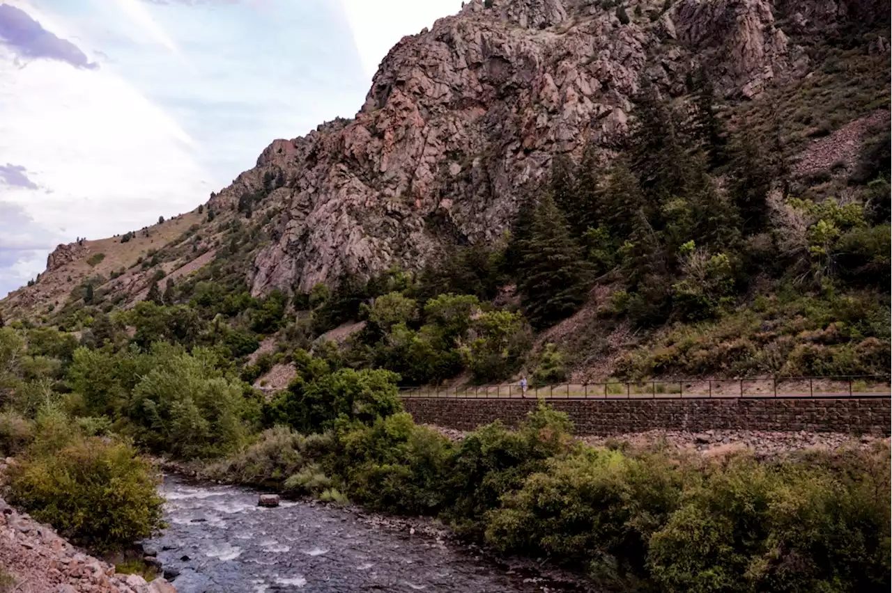 Hikers find human remains in Clear Creek Canyon