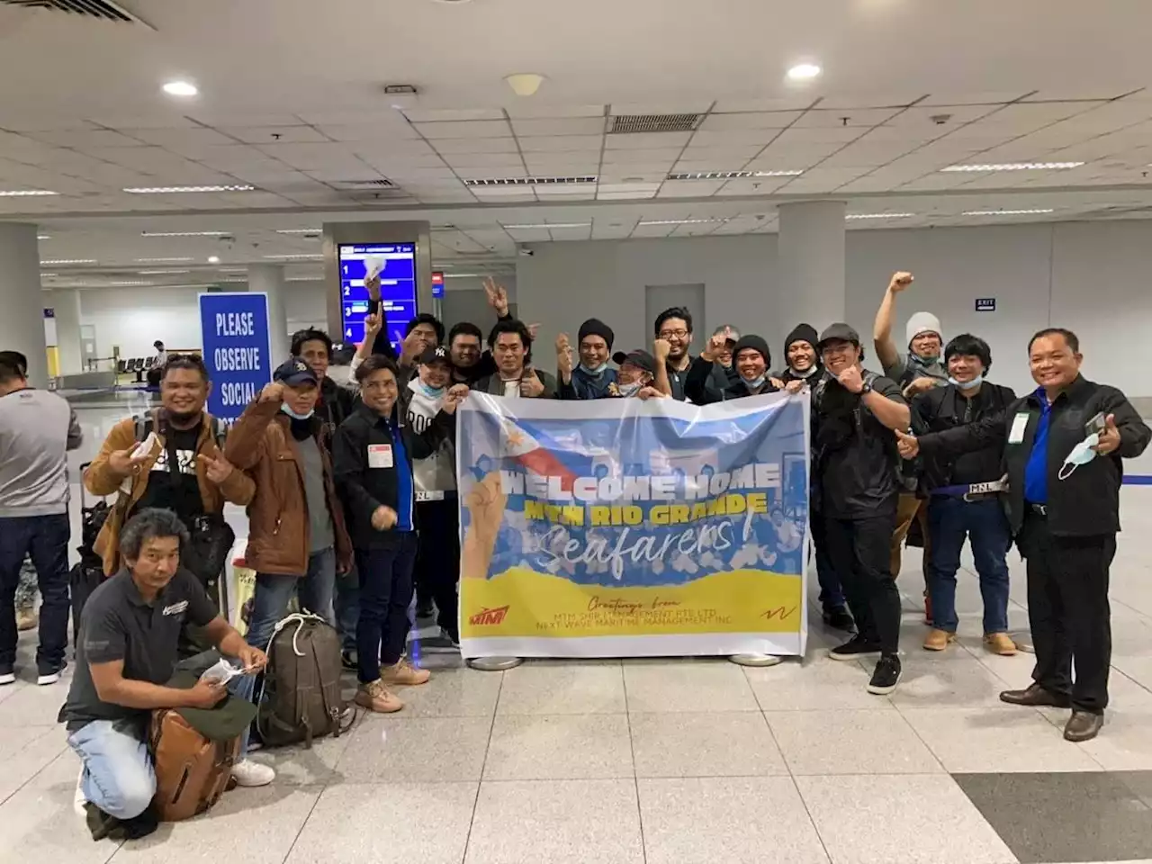 LOOK: 22 Pinoy seafarers arrive safely in Manila from Ukraine