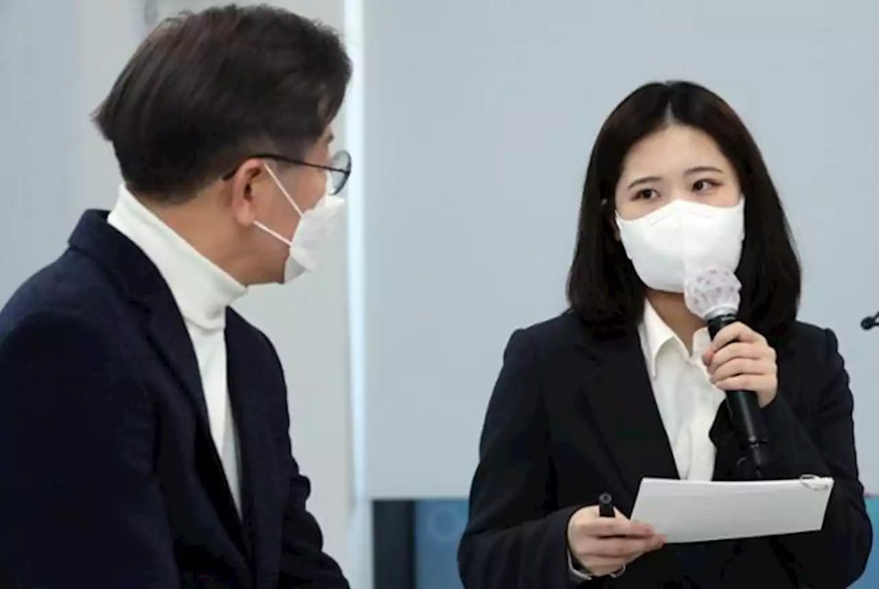 26세 박지현, 민주당 재건 칼자루 쥐었다... '청년' 쇄신 전면에
