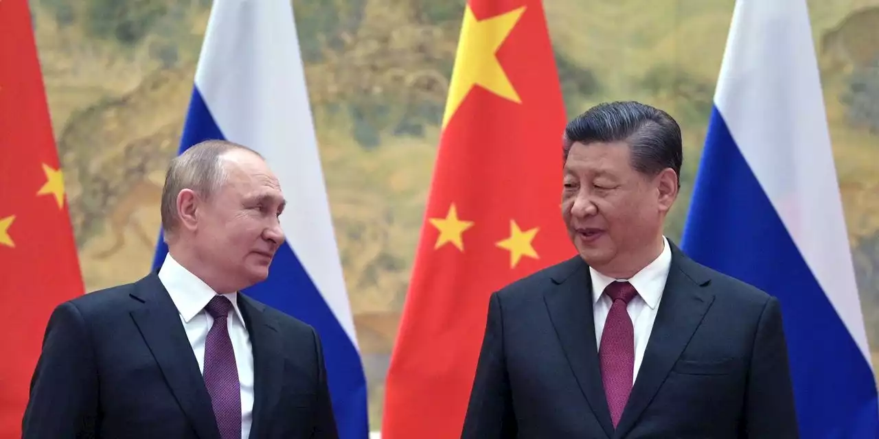 Only China can stop Russia now. Here's why it makes sense for Xi to help Putin get out of Ukraine.