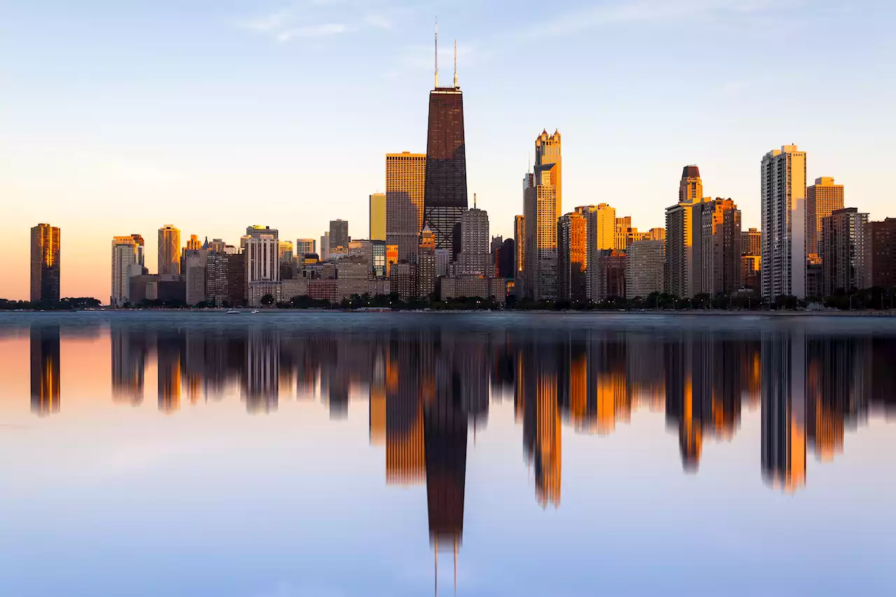 Chicago Forecast: Warmer Temps, Mostly Sunny Skies Bring a Taste of Spring to Area