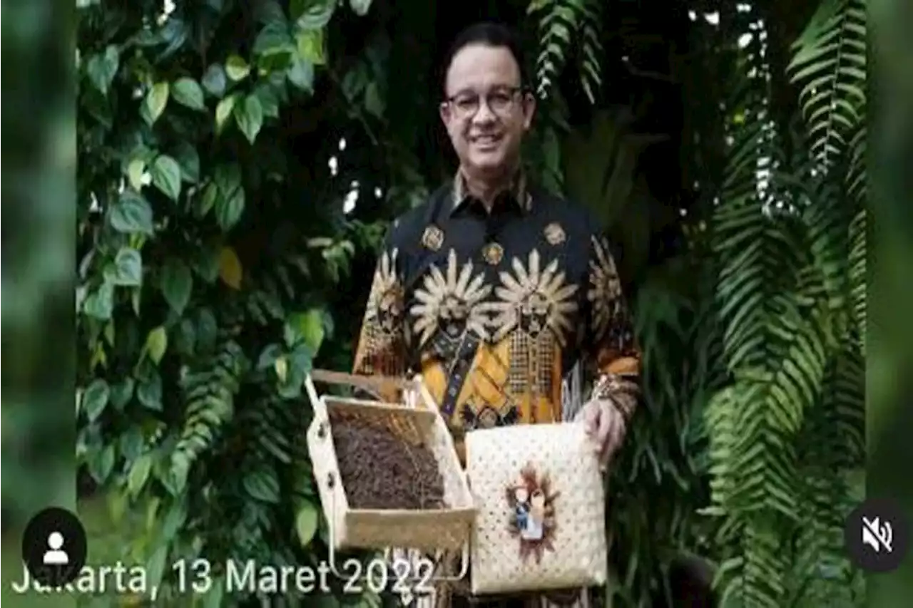 Anies Bawa Tanah dari Kampung Akuarium untuk IKN Nusantara