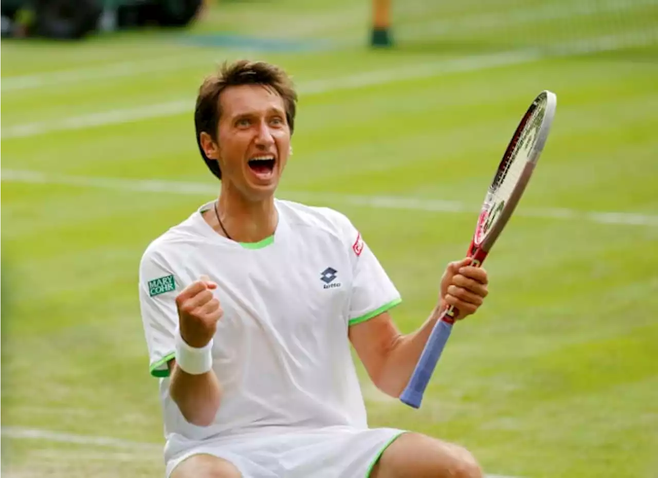 Ex-tennis pro Stakhovsky in Ukraine 'with a gun in my hands'