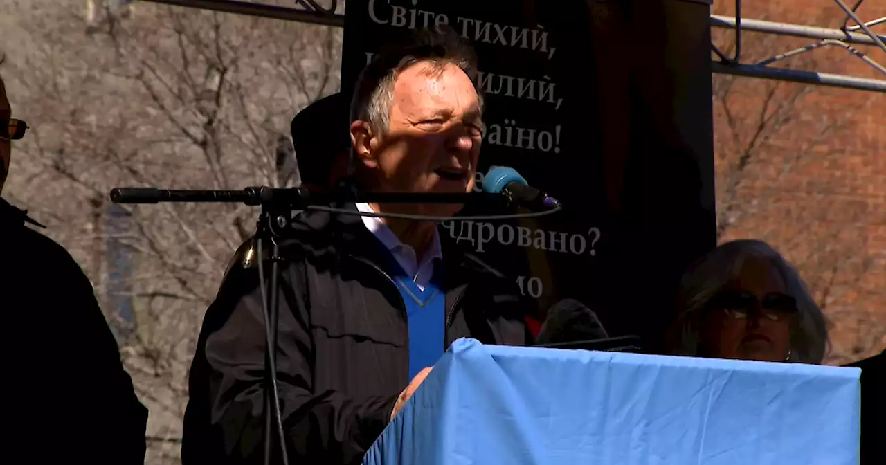 Sen. Dick Durbin joins rally against War in Ukraine