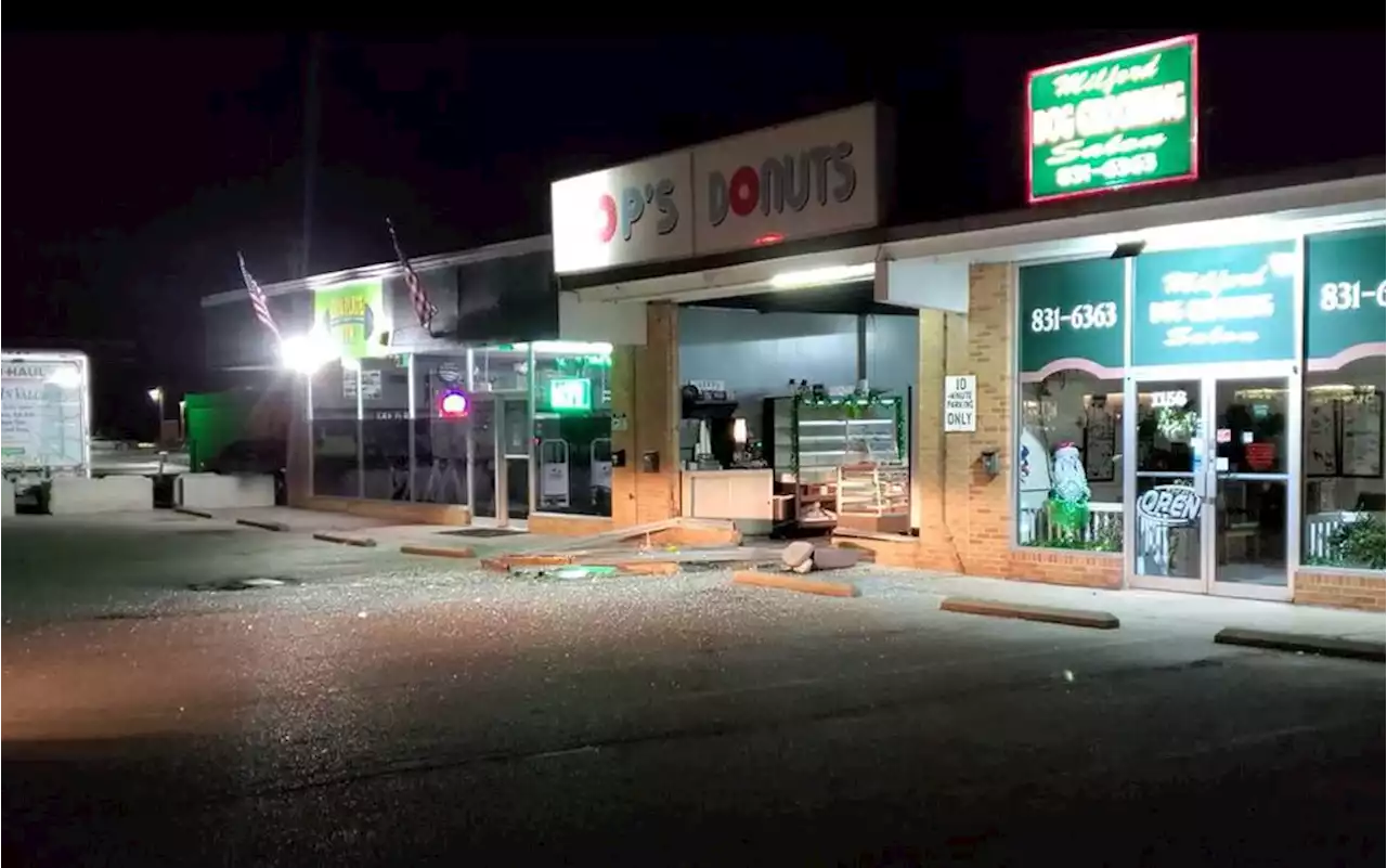 Gas explosion occurs at Milford donut shop leaving owner with burns