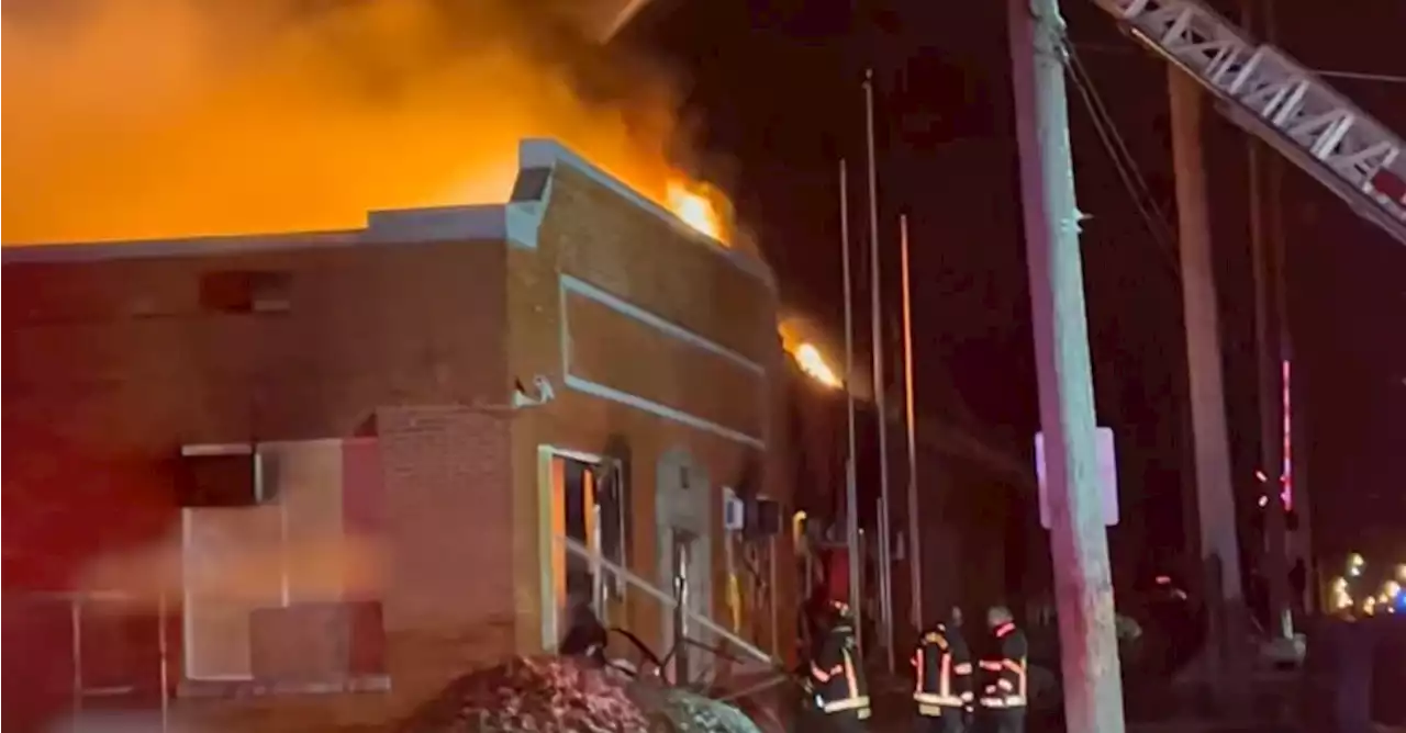 Large fire occurs overnight at old factory building in Lorain (video)