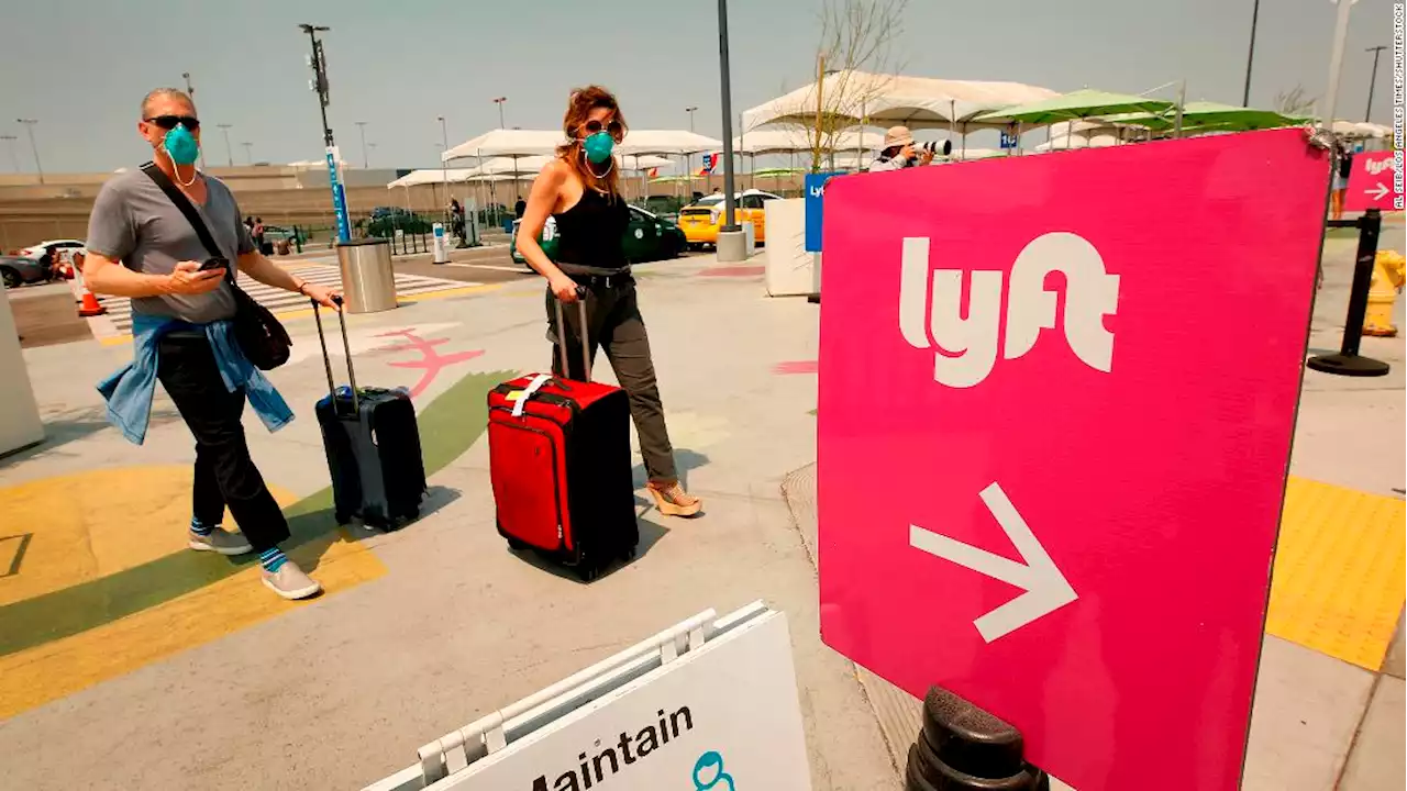 Lyft, like Uber, plans to add a fuel surcharge