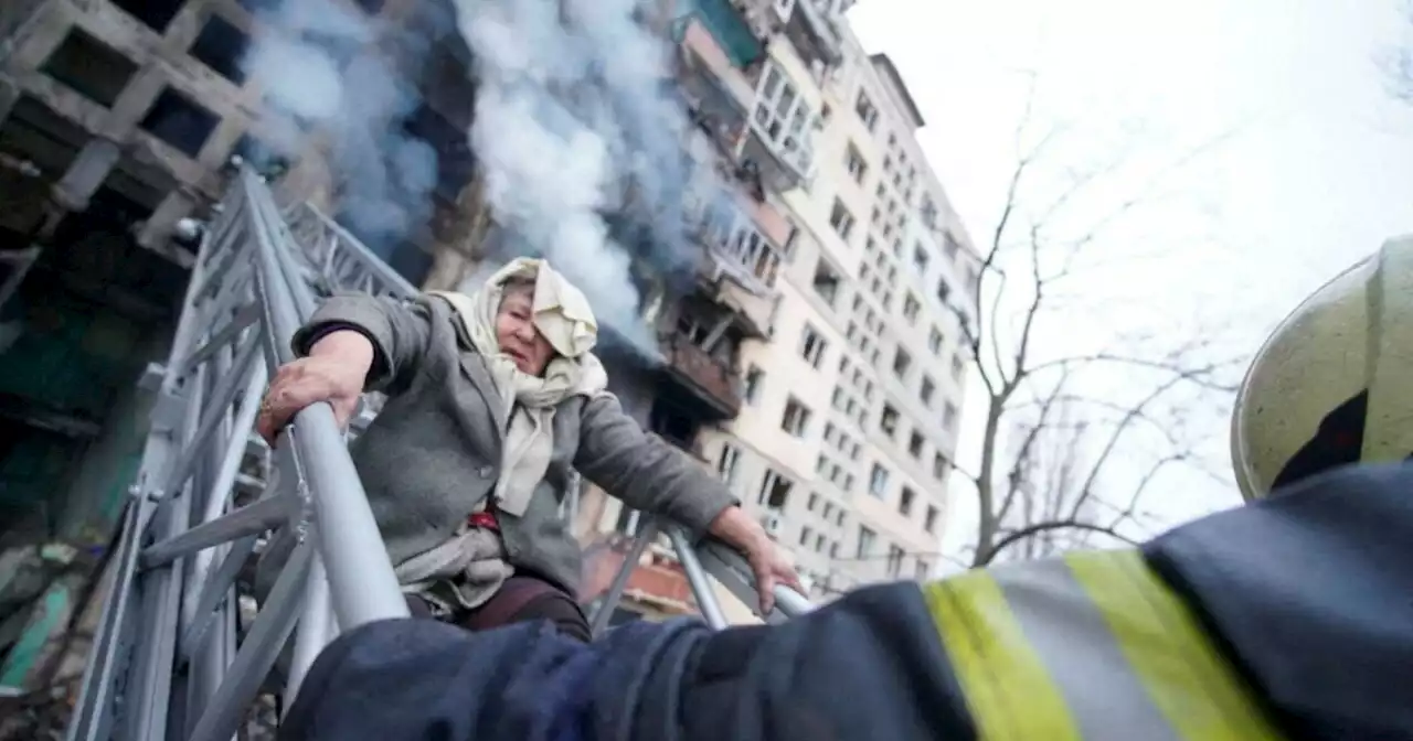 Boligblokk truffet i Kyiv